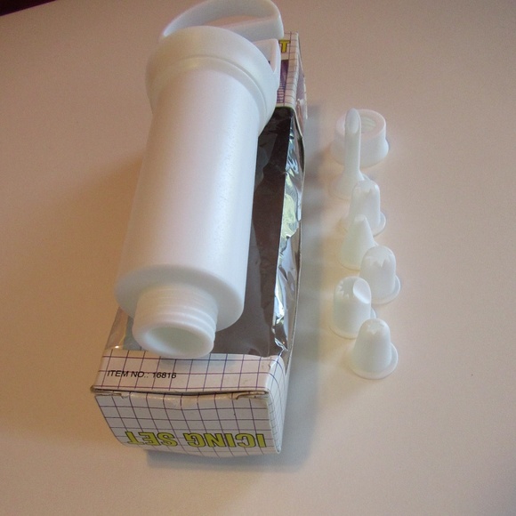 7 piece Icing Set - Picture 3 of 9